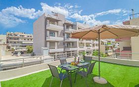 Fully Renovated Apartment In The City Centre With Roof Garden! 3 Minutes From The Bus Station And 6 Minutes From The Old Town